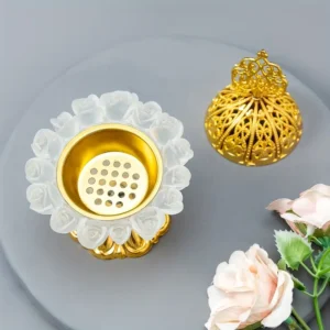 brûleur d'encens doré creux du Moyen-Orient – Image 2